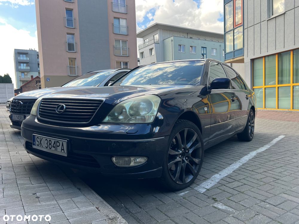 Lexus LS - 9