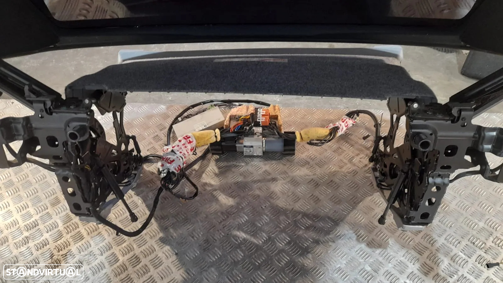 CAPOTA VIDRO ELETRICA HARD TOP BMW SERIE 3 E93 CABRIO 61357199885 7199885 7128780 SERIE 3 E93 CABRIO LCI TEJADILHO ELETRICO TETO PANORAMICO - 7