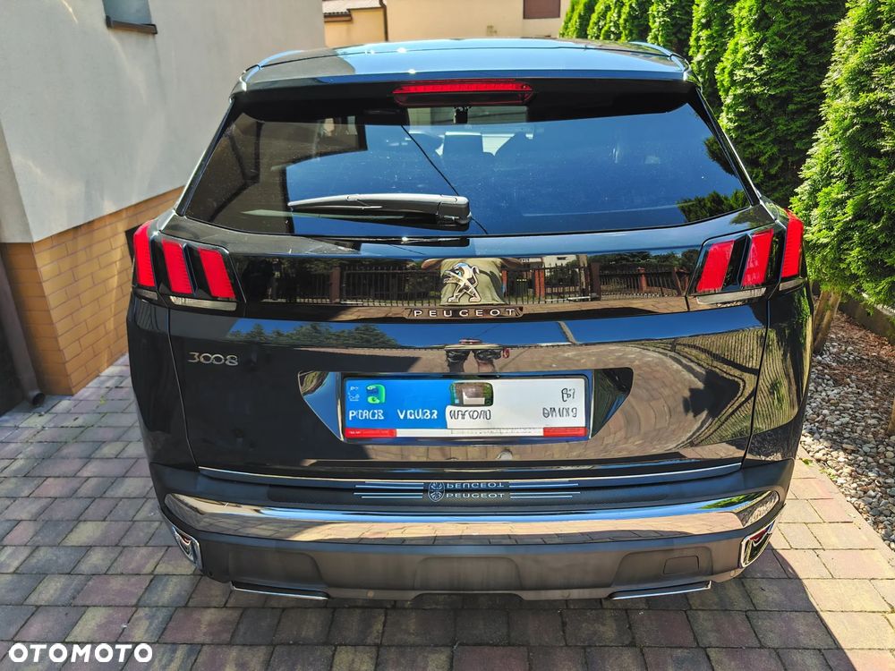 Peugeot 3008 1.2 PureTech Allure S&S EAT6 - 4