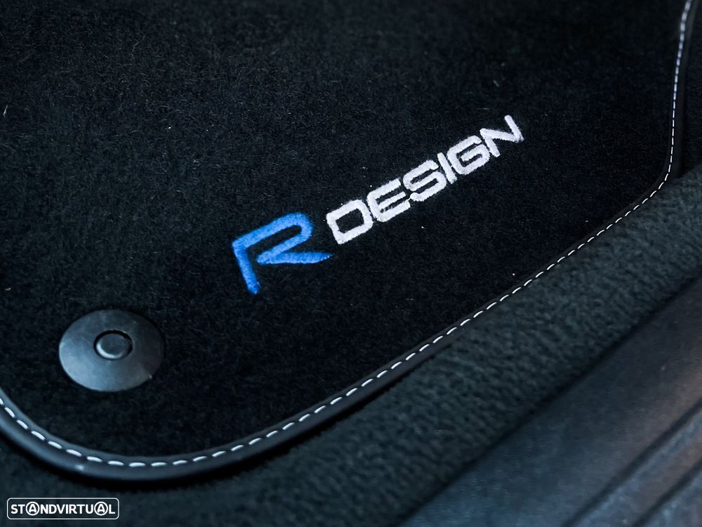 Volvo V40 D2 R Design - 6