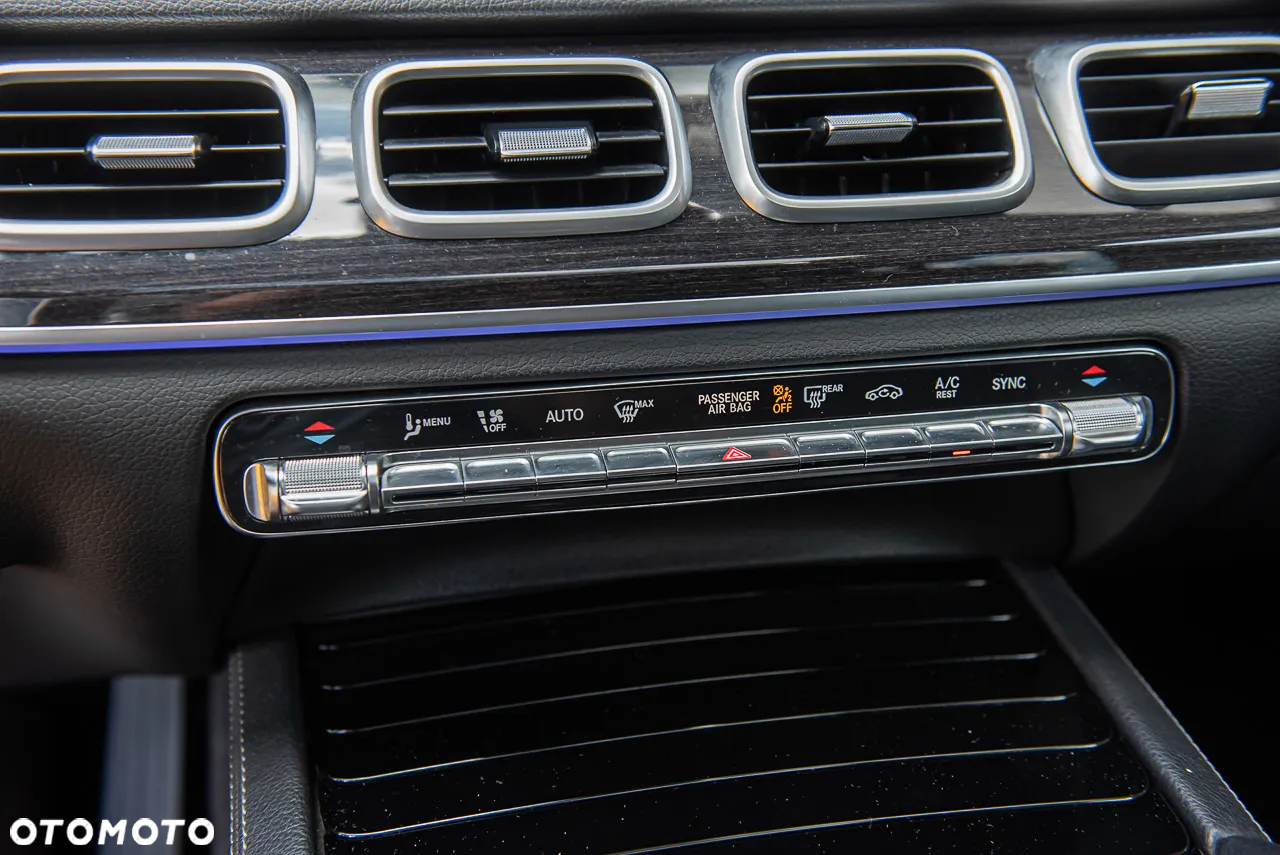 Mercedes-Benz GLE - 30