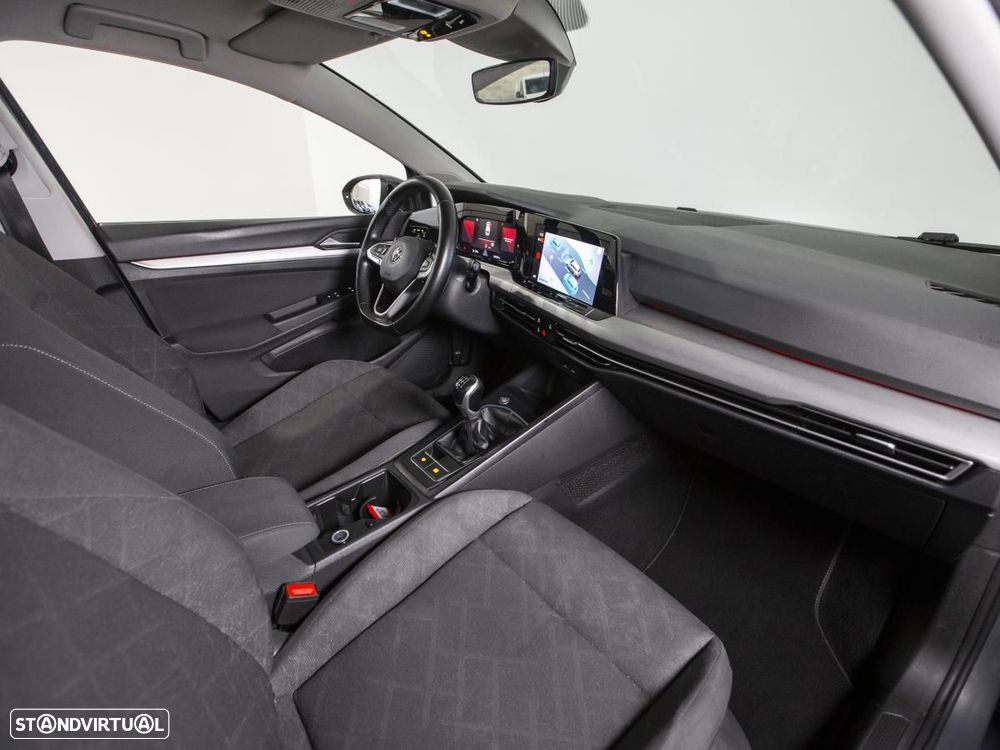 VW Golf Variant 2.0 TDi Life - 11