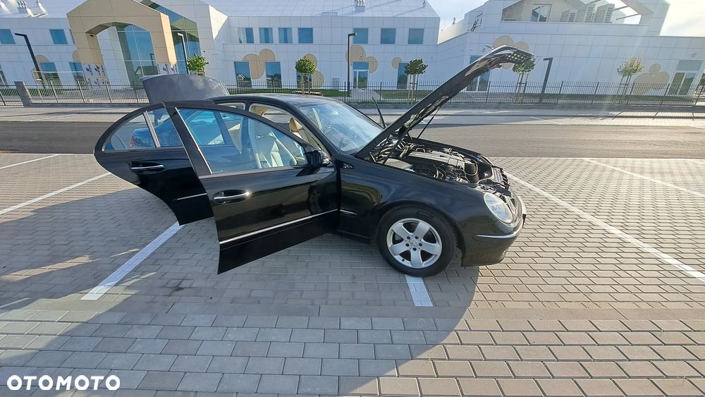 Mercedes-Benz Klasa E 200 Kompressor Automatik Avantgarde - 12