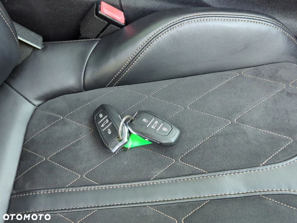 Peugeot 5008 2.0 BlueHDI GT S&S EAT8 - 34