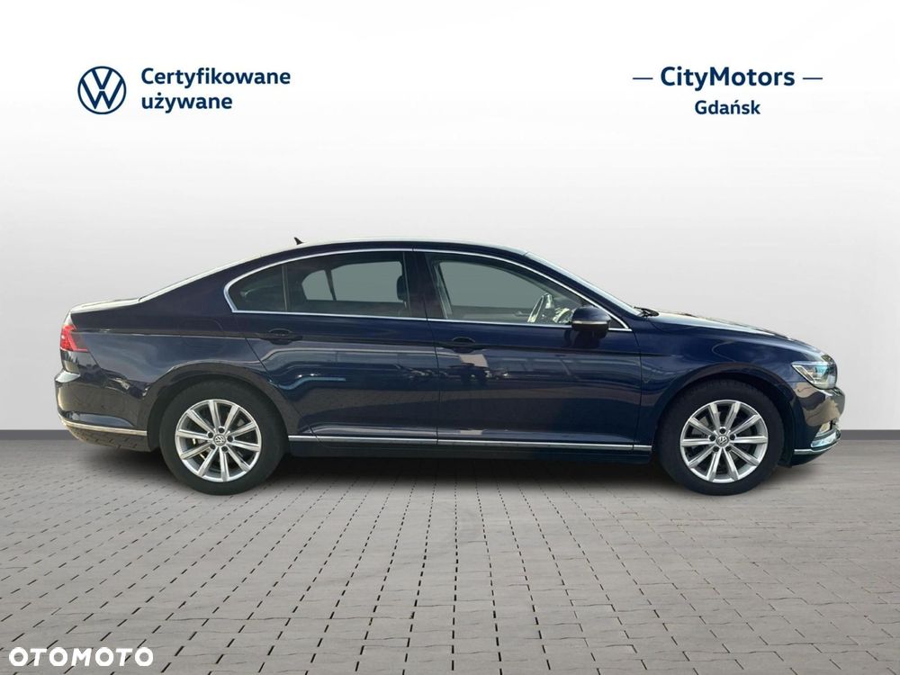 Volkswagen Passat - 5