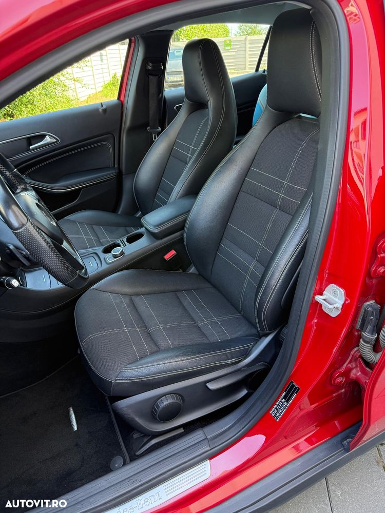Mercedes-Benz GLA 250 4MATIC 7G-DCT - 6