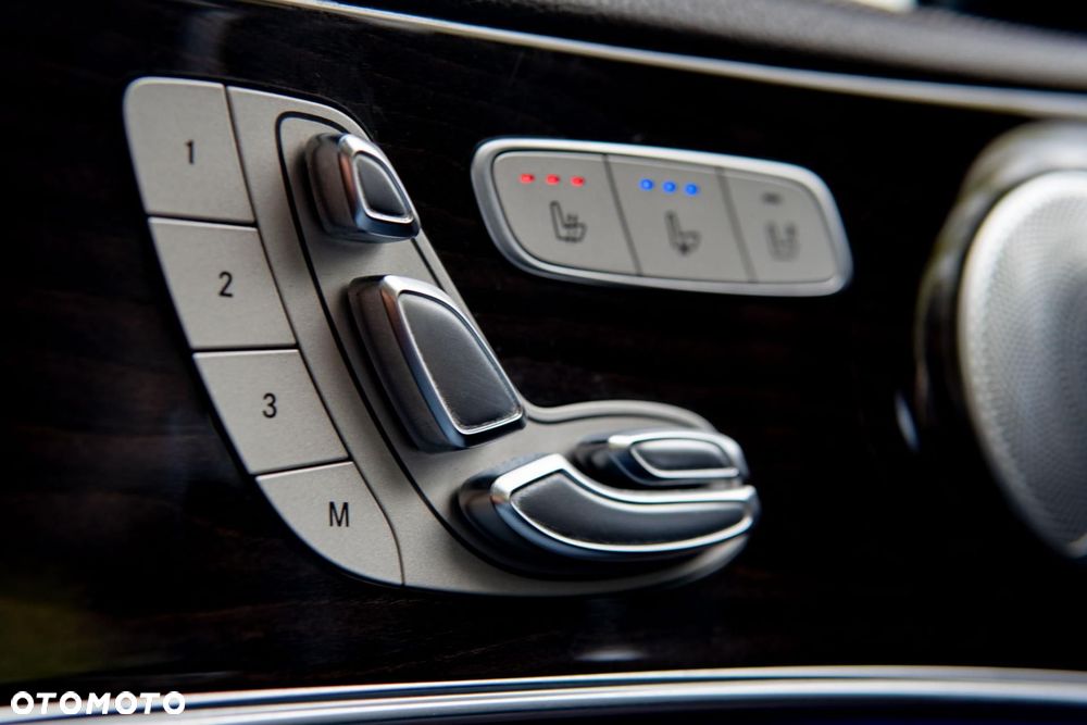 Mercedes-Benz Klasa E 220 d 9G-TRONIC Exclusive - 20