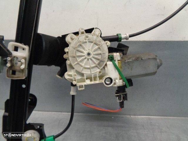 ELEVADOR DE VIDRO FRONTAL ESQUERDO LAND ROVER FREELANDER 2002 -6N4959802B - 2