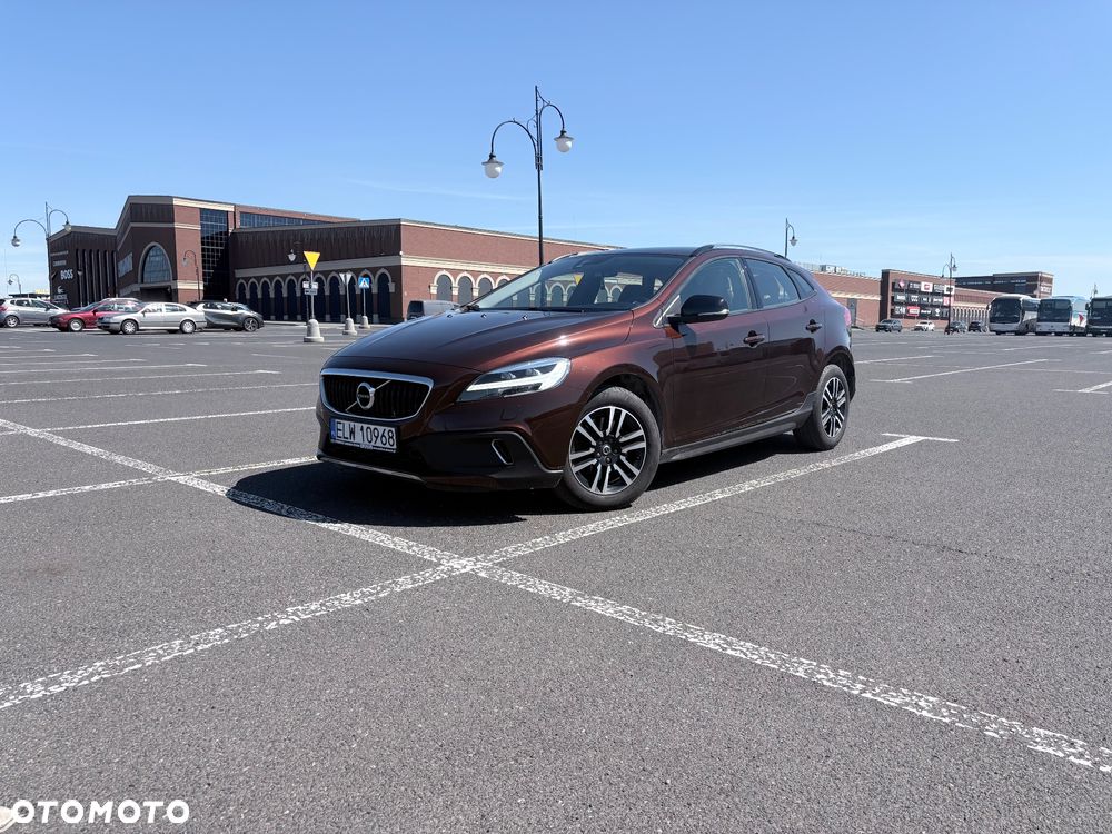 Volvo V40 D2 Geartronic Momentum - 1