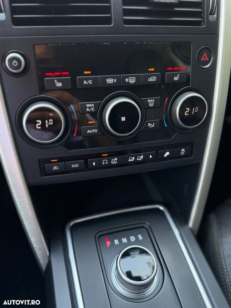 Land Rover Discovery Sport - 9