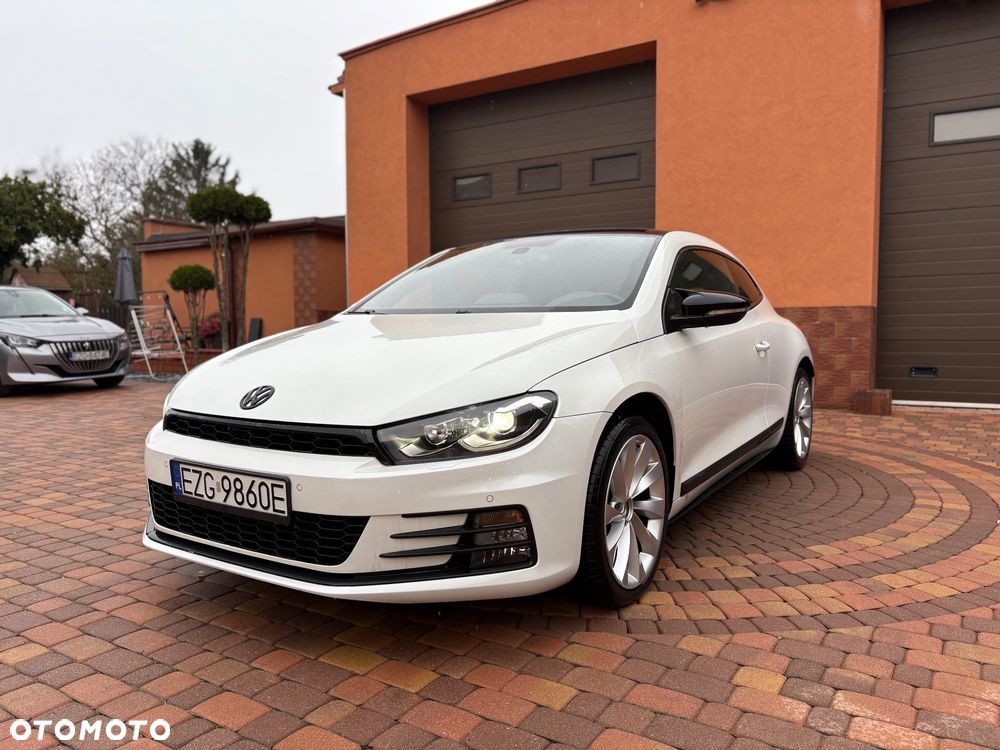Volkswagen Scirocco 2.0 TDI (Blue Motion Technologie) - 2