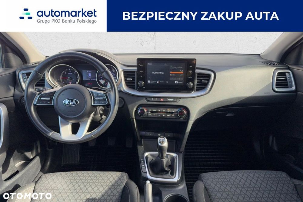 Kia Ceed 1.6 CRDi SCR M - 12