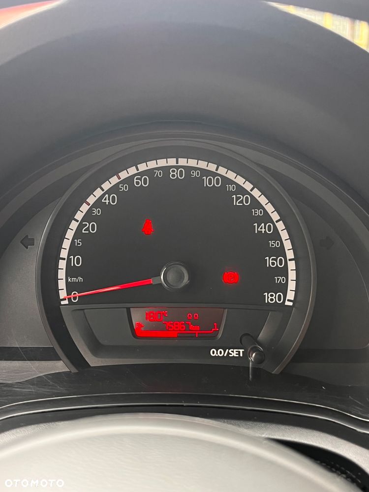 Volkswagen up! 1.0 move CityLine - 9