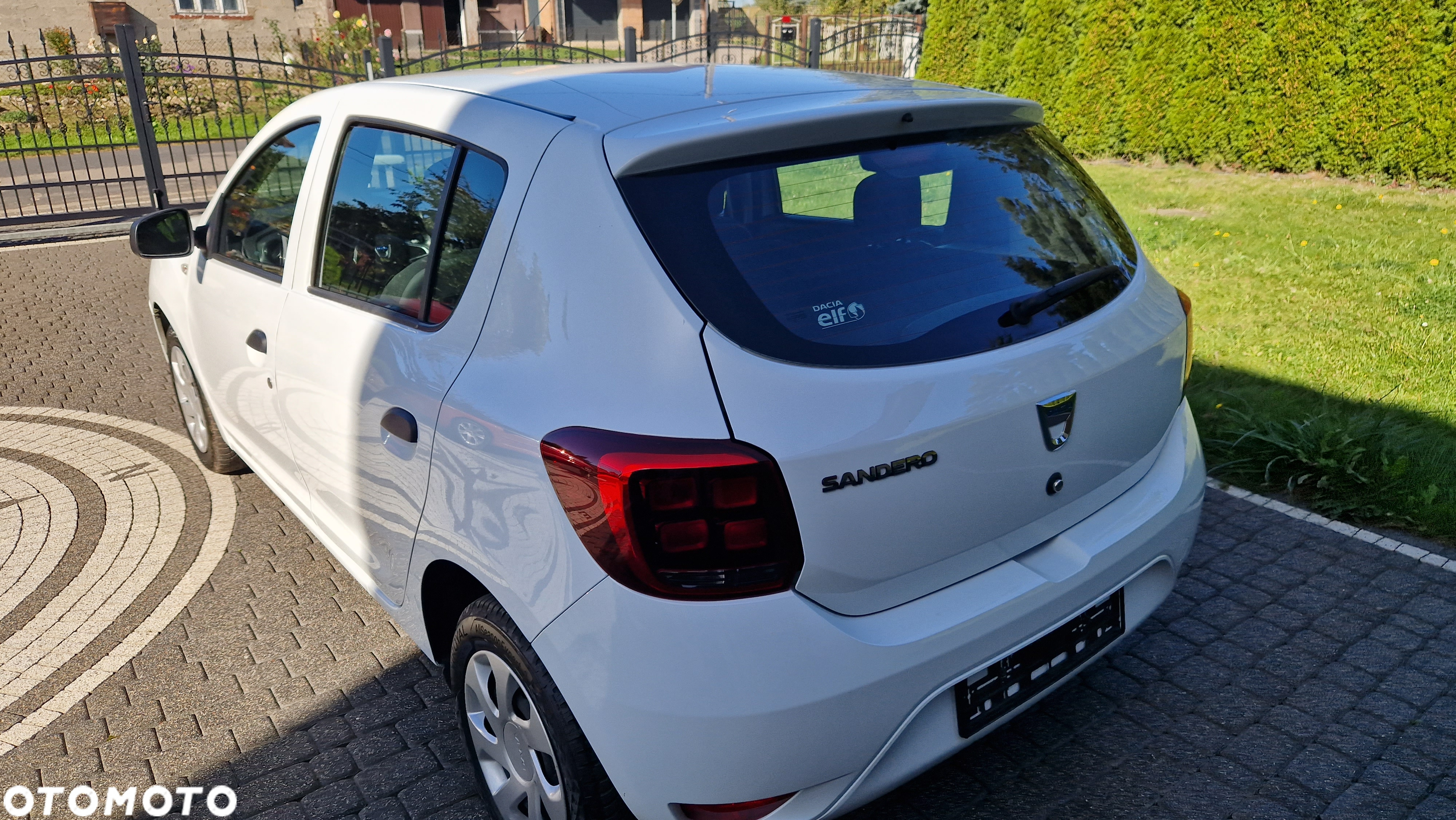 Dacia Sandero SCe 75 Comfort - 5