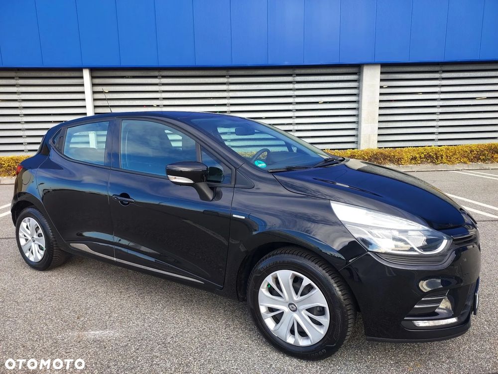 Renault Clio 1.2 16V Limited - 10