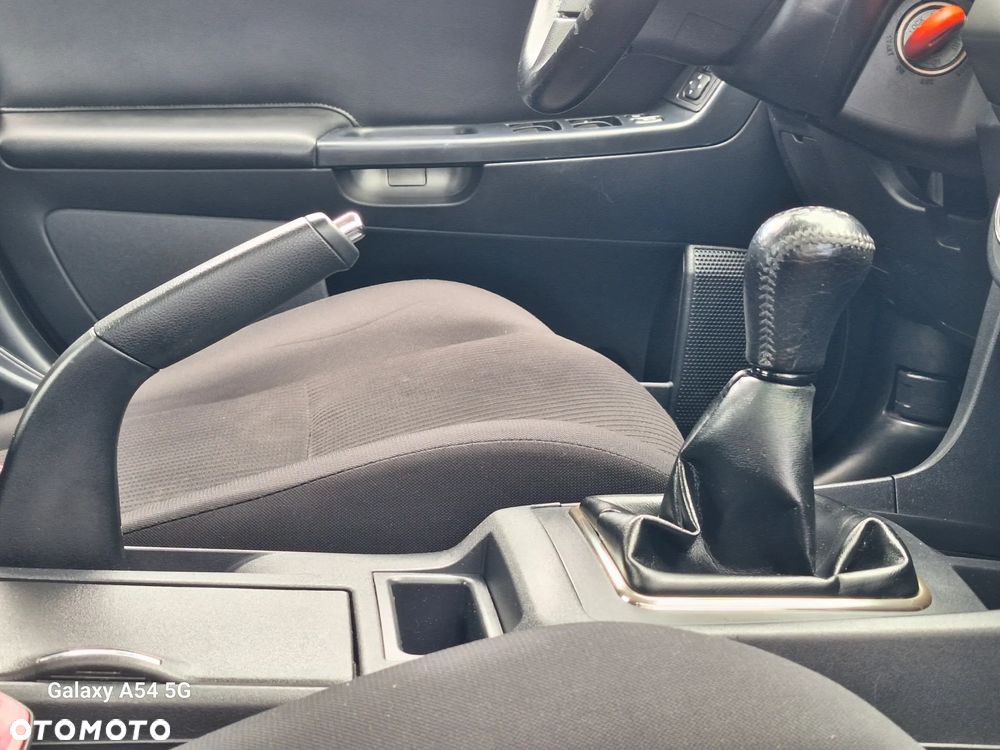 Mitsubishi Lancer 1.6 - 13
