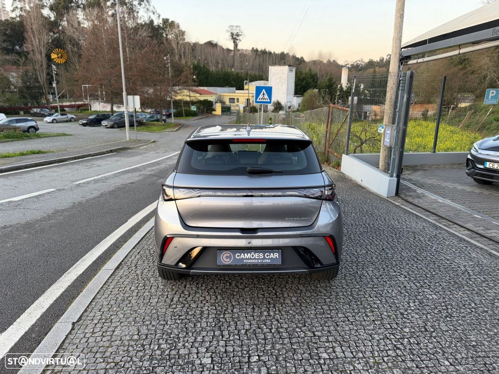 BYD Dolphin 60.4 kWh Comfort - 9