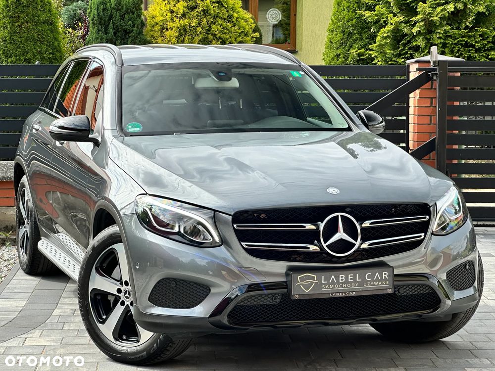Mercedes-Benz GLC 250 4Matic 9G-TRONIC Exclusive - 1