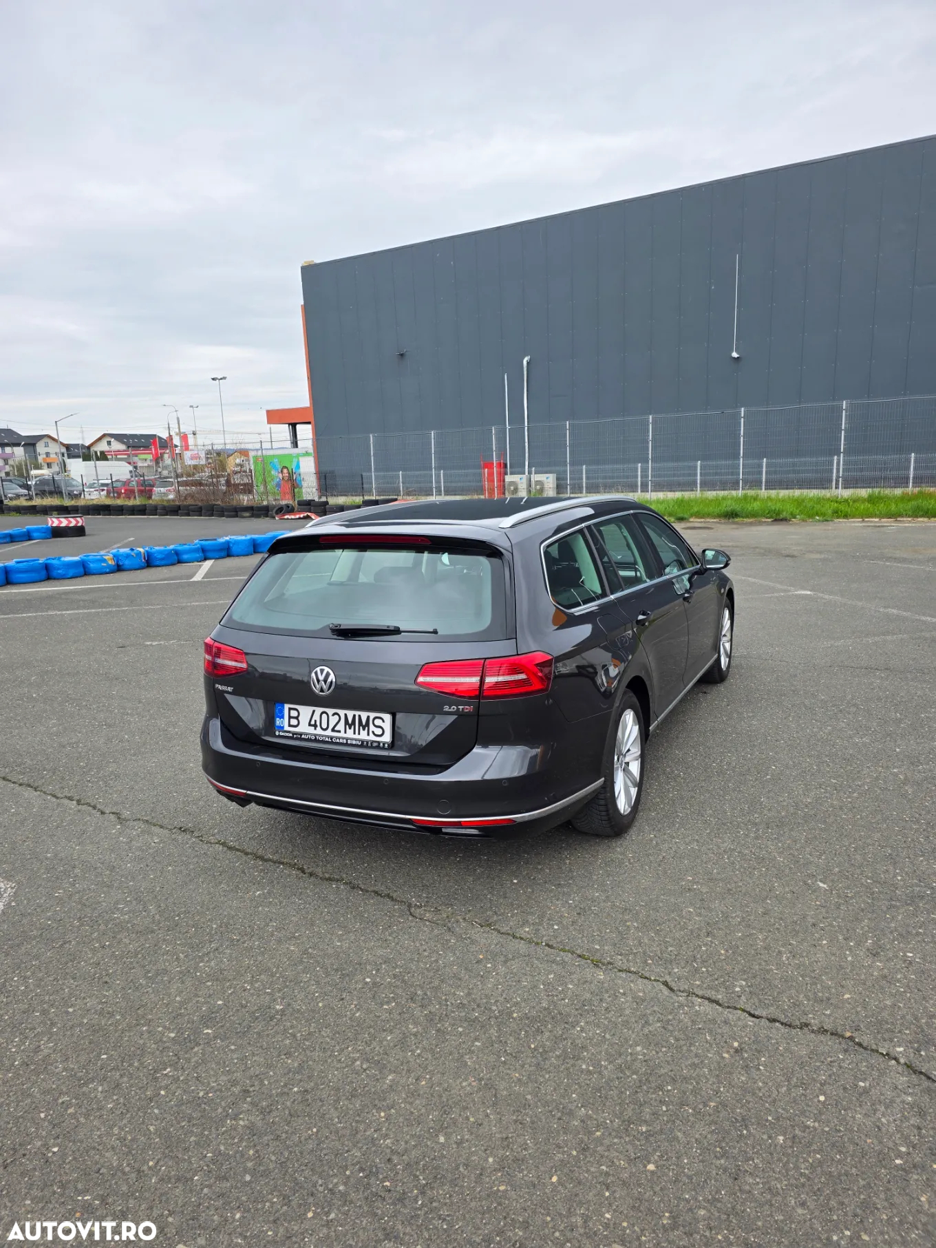 Volkswagen Passat Variant 2.0 TDI DSG Highline - 5