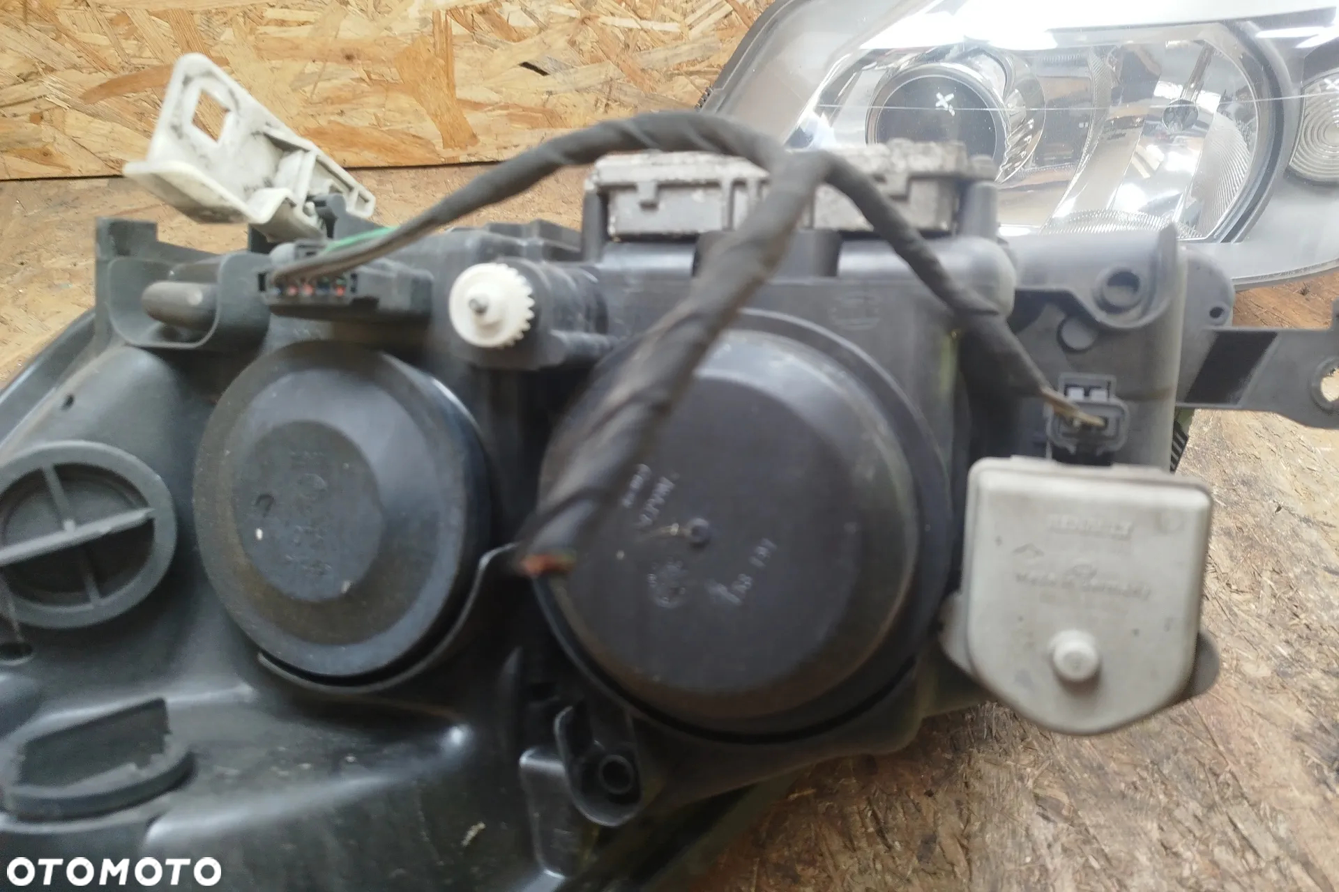 lampa przód prawa + lewa XENON -soczewka komplet 2 sztuki prawie Nowe do RENAULT Espace 4 IV 02-06r /GRAND - 10