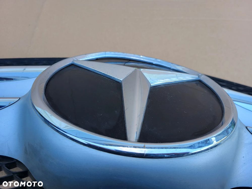 ATRAPA GRILL MERCEDES C KLASA 205 2058801704 - 8