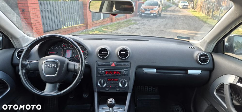 Audi A3 3-drzwiowe 2.0 TDI Ambition - 12
