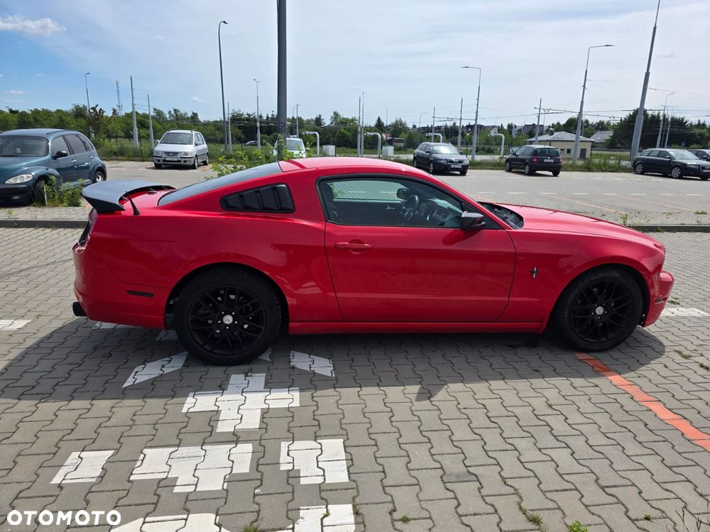 Ford Mustang 3.7 V6 Premium - 5
