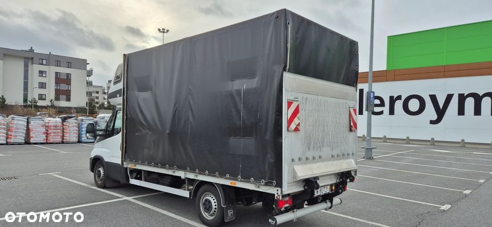 Iveco DAILY PLANDEKA LIFT - 5