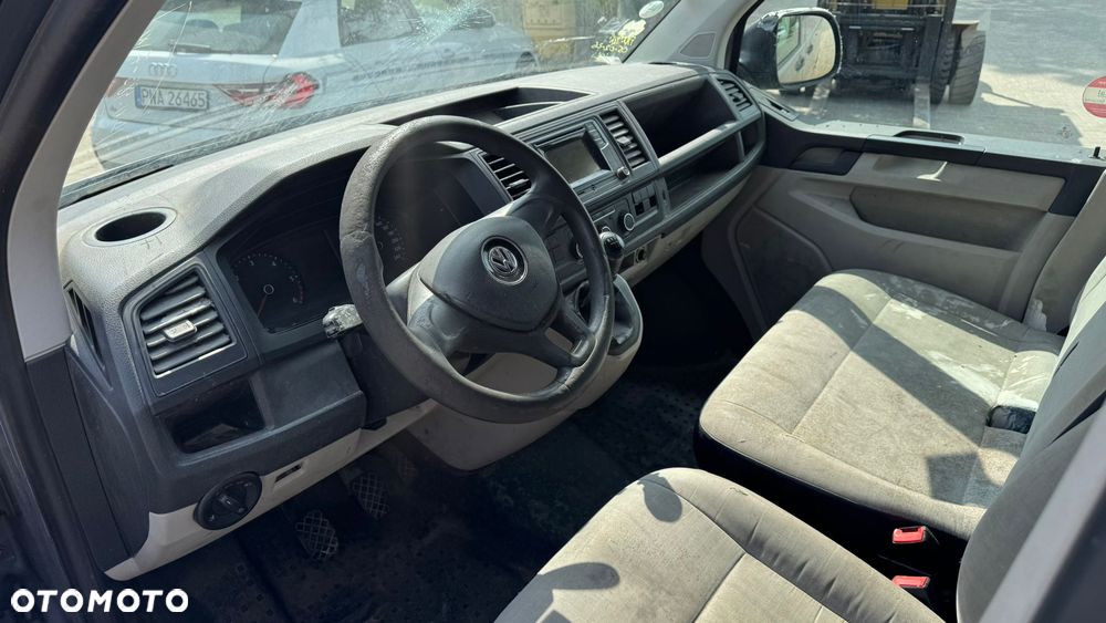 Volkswagen TRANSPORTER T5 - 14