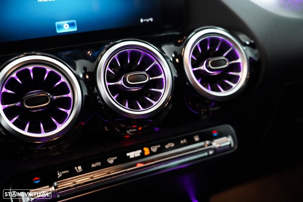 Mercedes-Benz EQA 350 4Matic AMG Line - 14