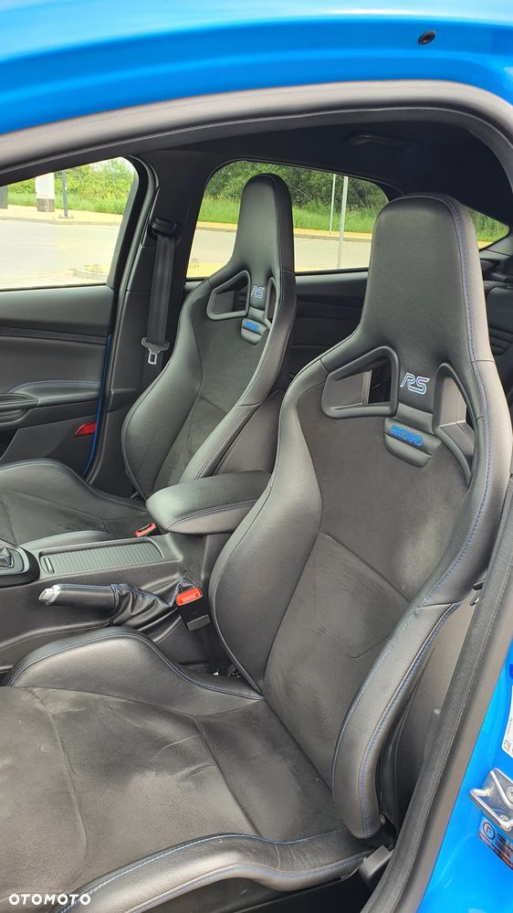 Ford Focus - 8
