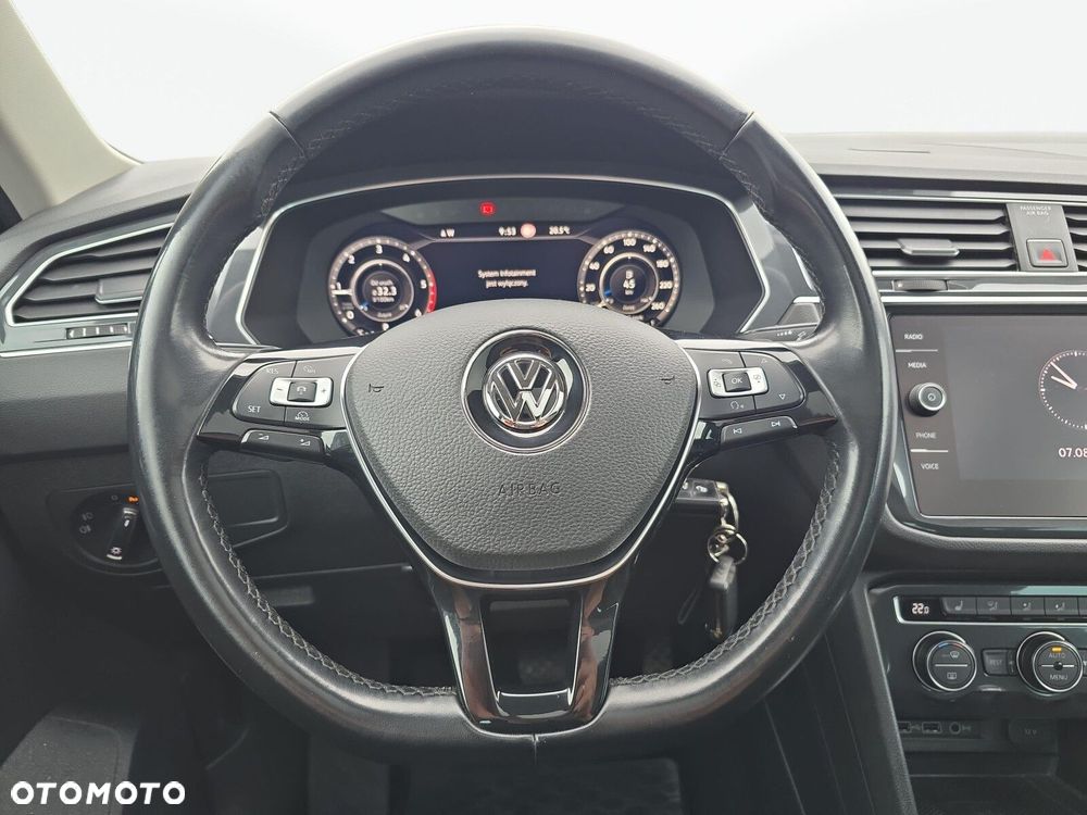 Volkswagen Tiguan - 15