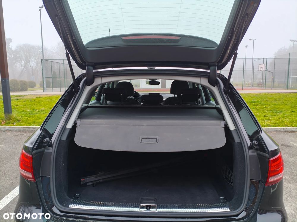 Audi A4 Avant 40 TFSI mHEV S tronic - 8