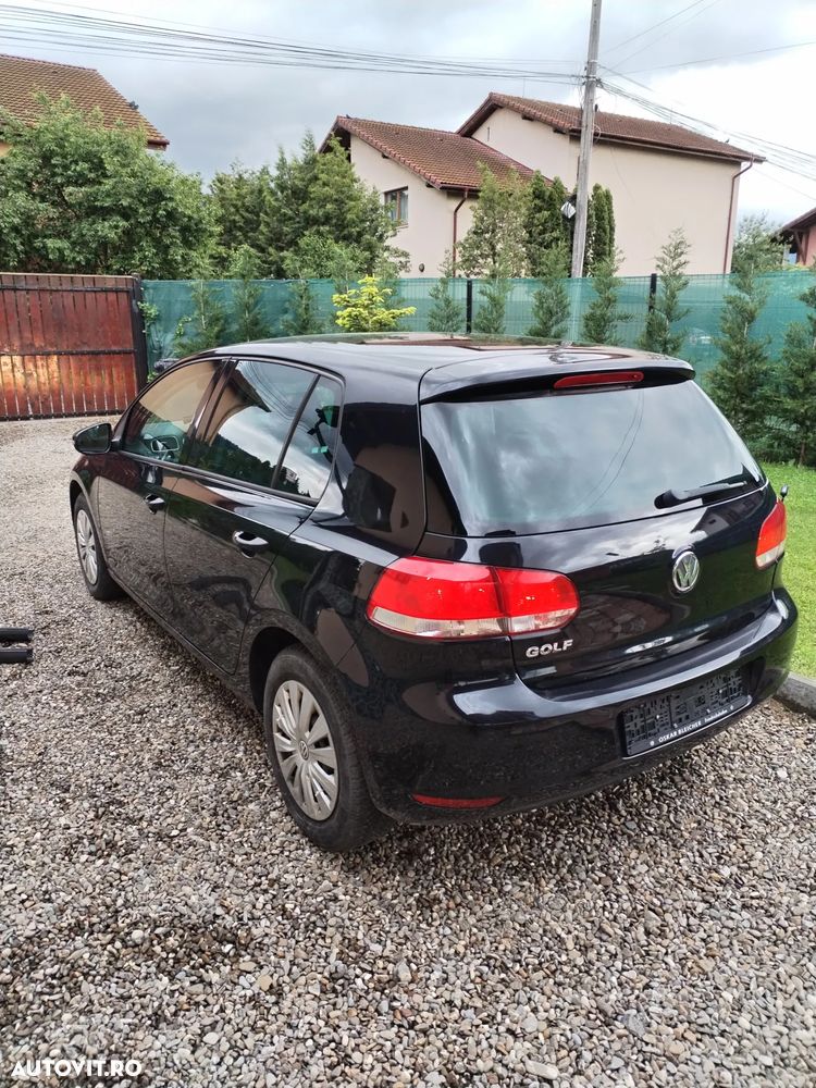 Volkswagen Golf - 3