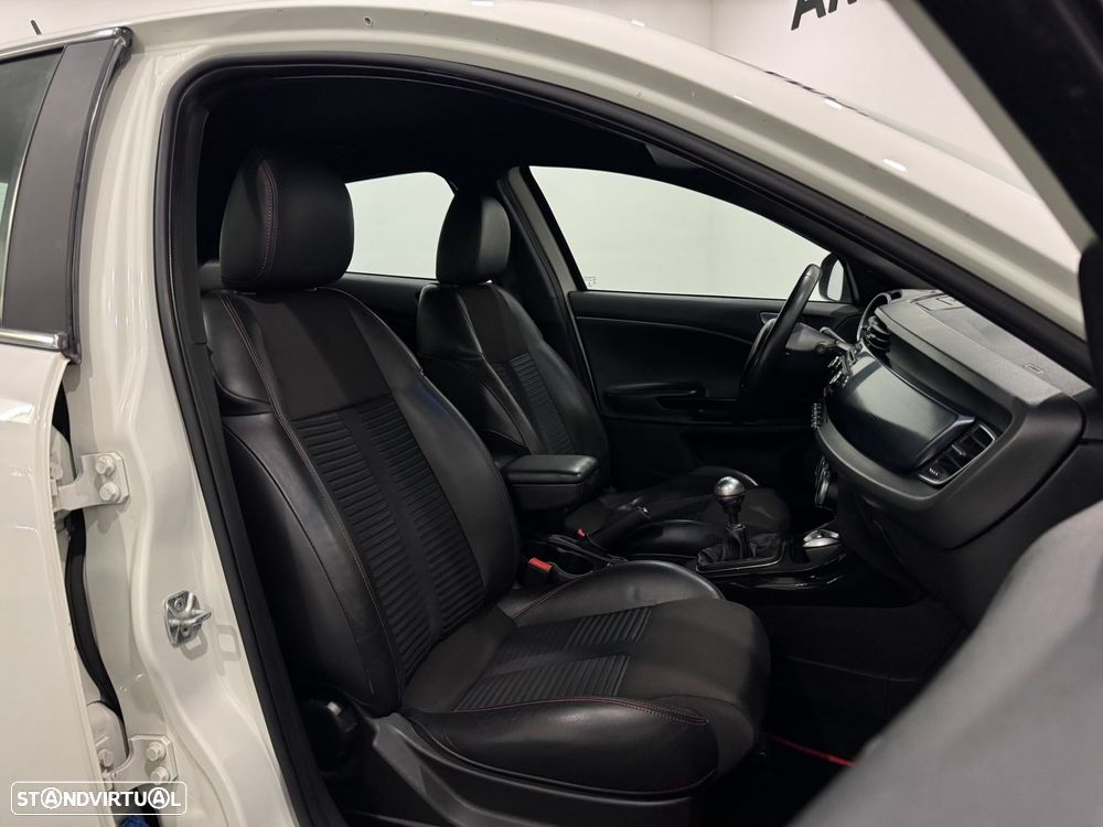 Alfa Romeo Giulietta 1.6 JTDM Progression - 12