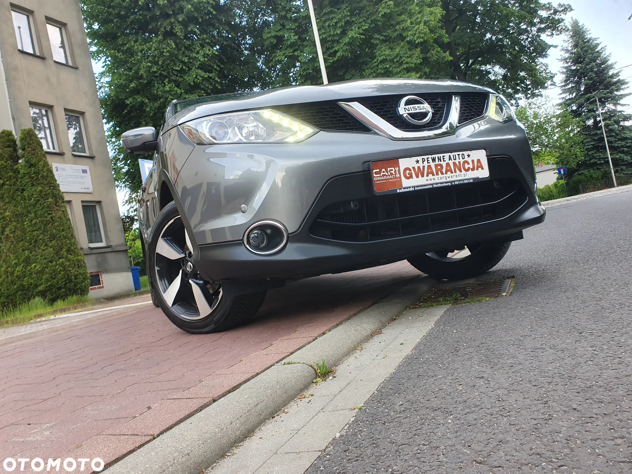 Nissan Qashqai 1.6 DIG-T N-Connecta - 4
