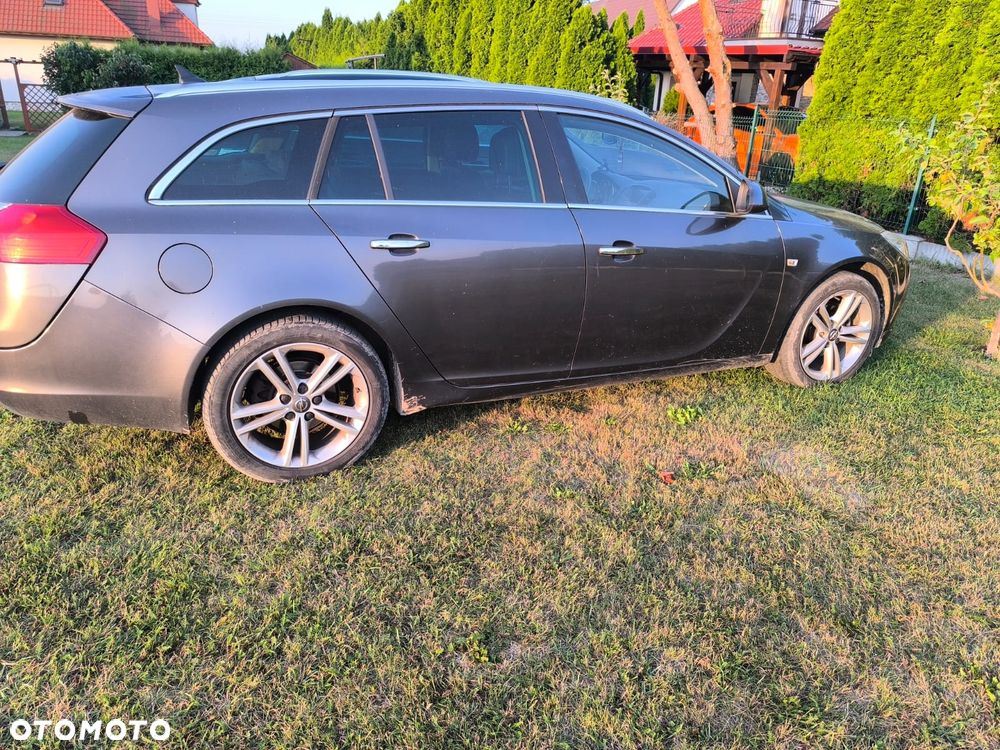 Opel Insignia 2.0 CDTI - 1