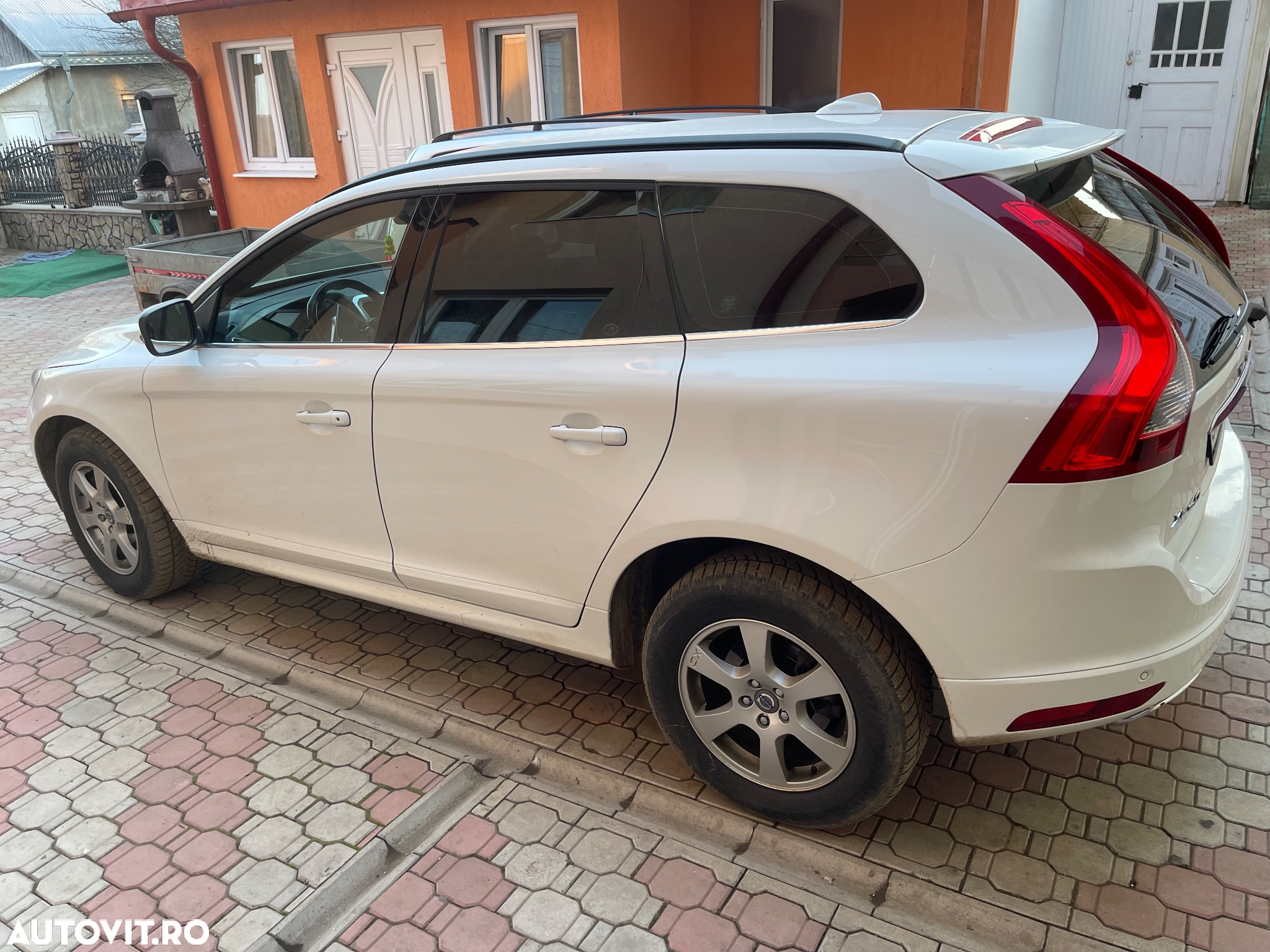 Volvo XC 60 D4AWD Summum - 9