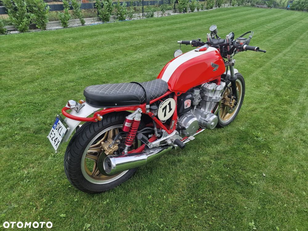 Honda CB - 23