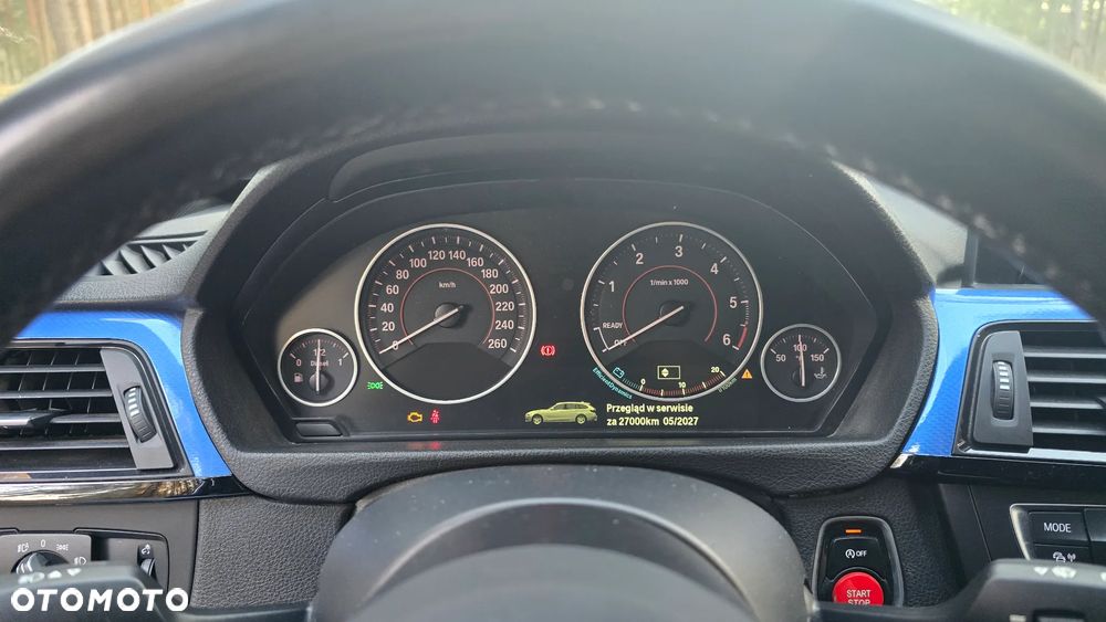 BMW Seria 3 325d - 10