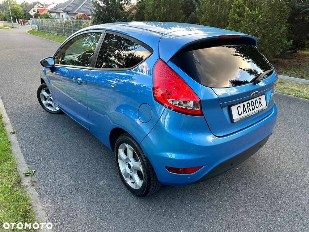 Ford Fiesta 1.25 Ghia - 16