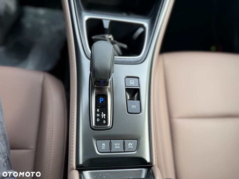 Lexus LBX 1.5 Hybrid Elegant - 24