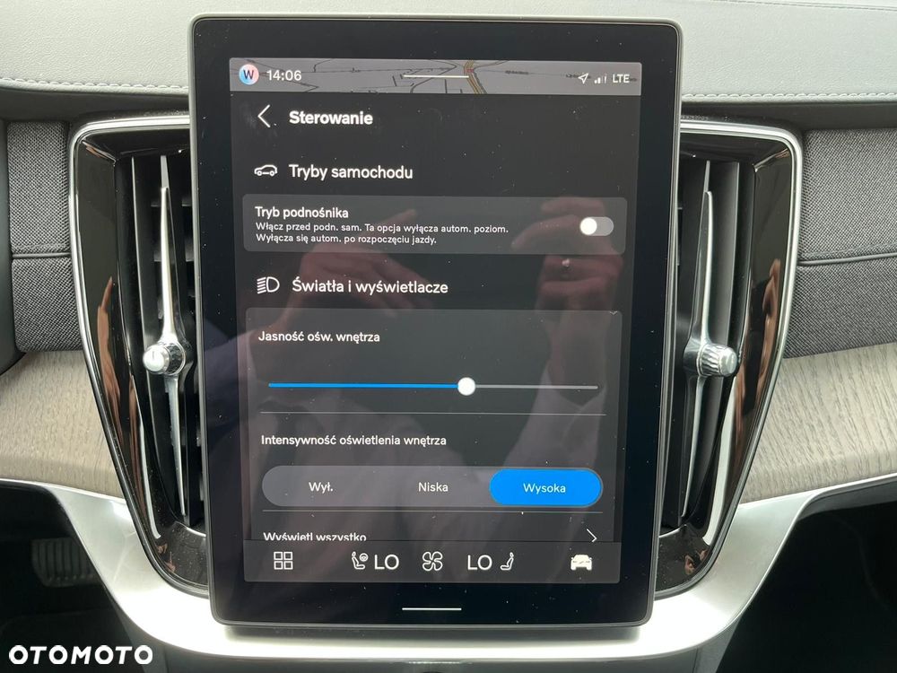 Volvo XC 90 - 28