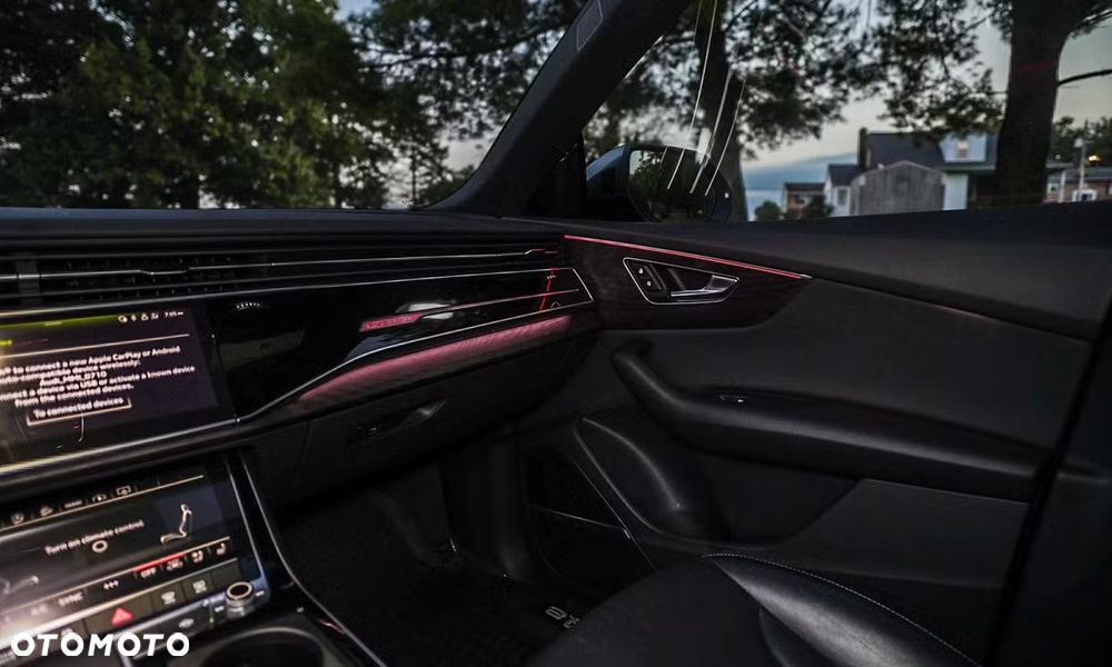 Audi Q8 55 TFSI mHEV Quattro Tiptronic - 9