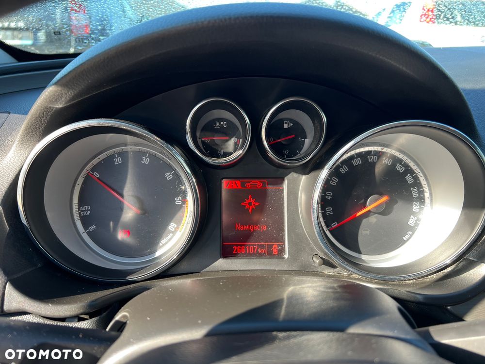 Opel Insignia 2.0 CDTI Cosmo - 8