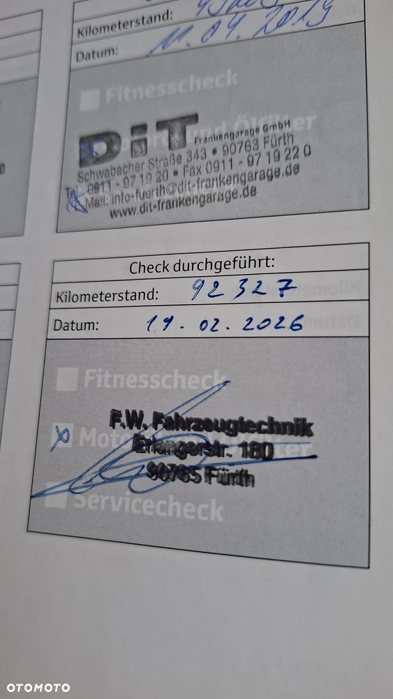 Toyota Auris 1.6 Sol - 38