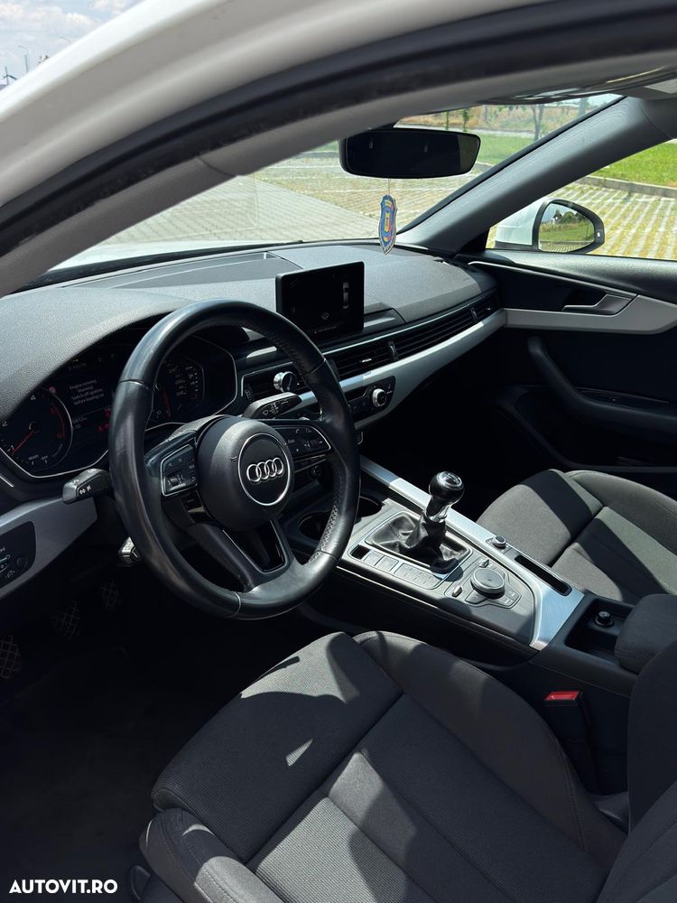 Audi A4 2.0 TDI - 10
