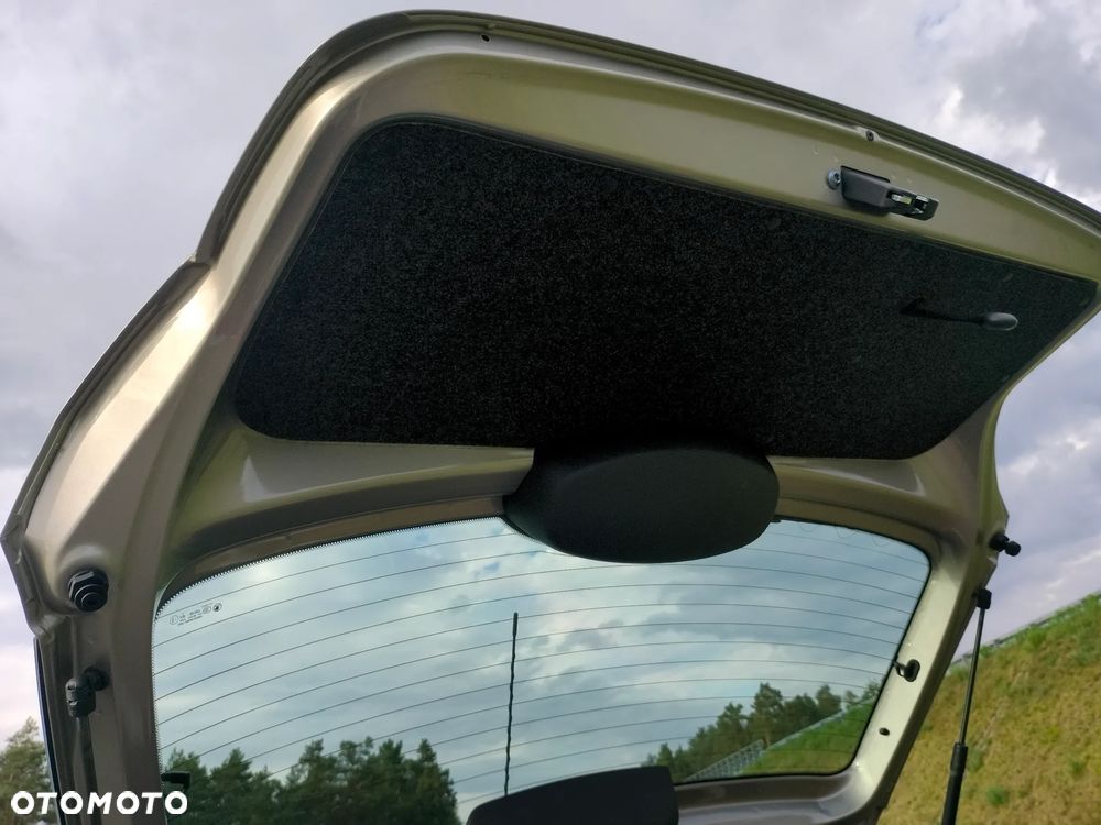 Skoda Fabia 1.2 12V Ambiente - 33