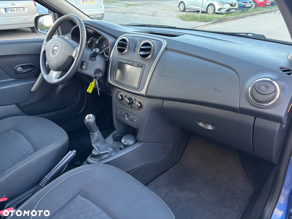 Dacia Sandero TCe 90 Celebration - 8