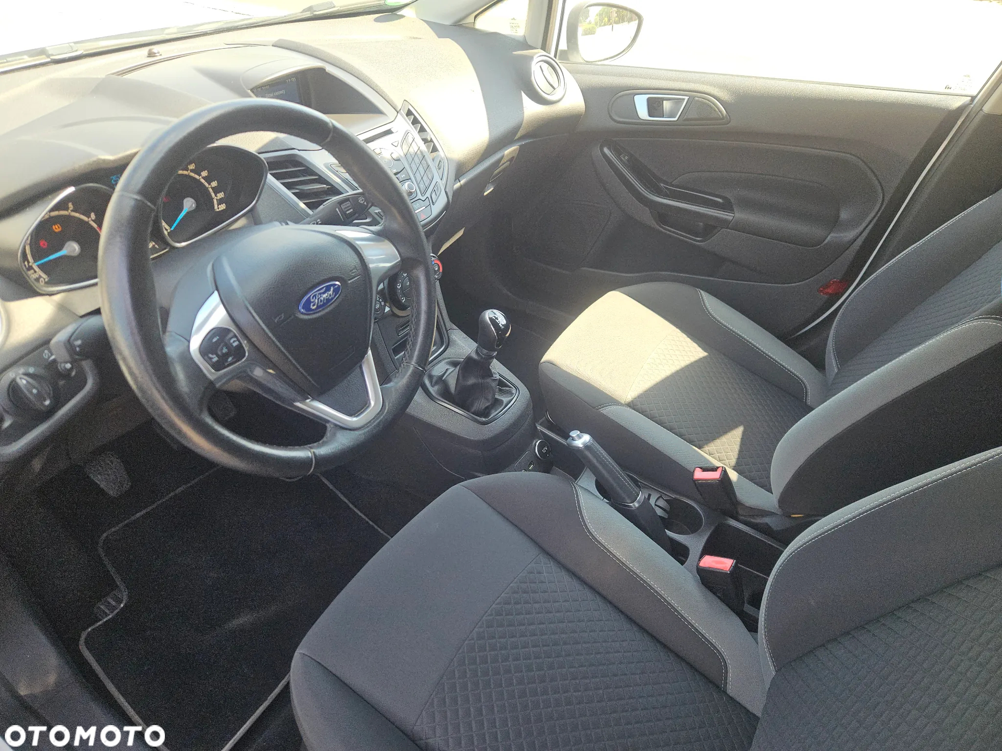 Ford Fiesta - 9
